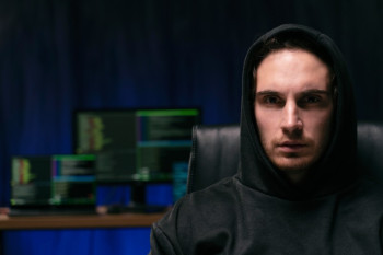 Псевдоброкер Keentro — обман под прикрытием трейдинга